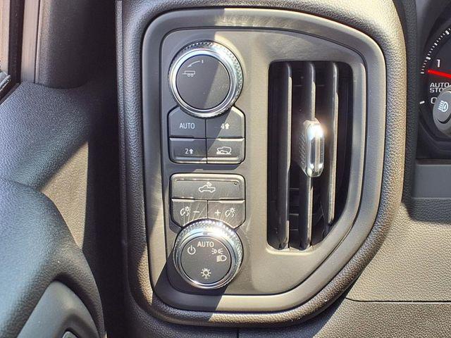 2025 GMC Sierra 1500 4WD Double Cab Standard Box Pro