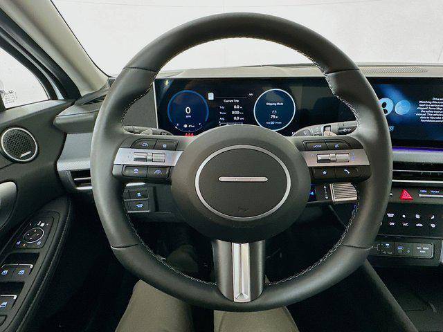 2025 Hyundai Sonata Hybrid Limited - Photo 11