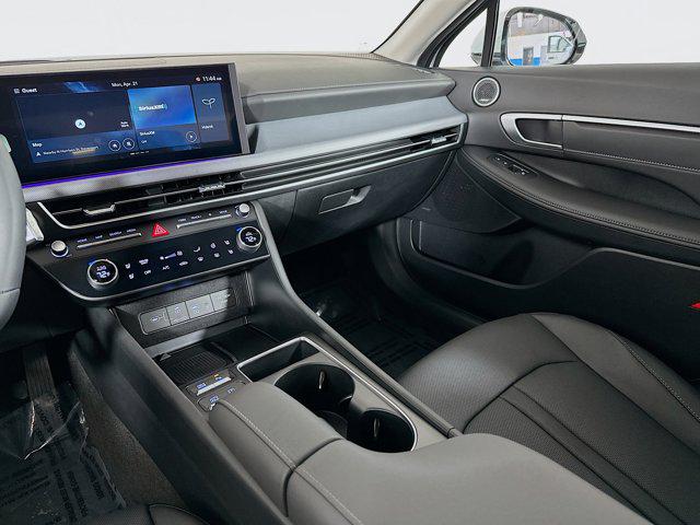 2025 Hyundai Sonata Hybrid Limited - Photo 25