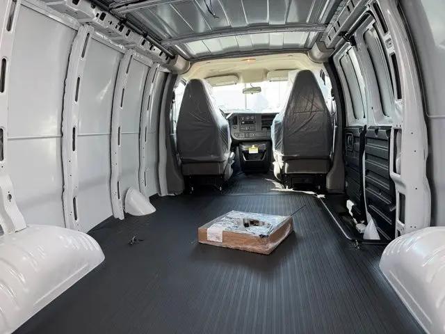 2025 Chevrolet Express Cargo Van RWD 2500 Regular Wheelbase WT