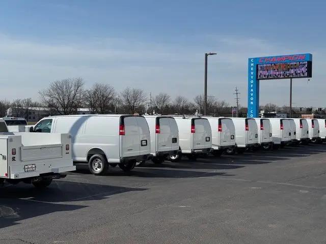 2025 Chevrolet Express Cargo Van RWD 2500 Regular Wheelbase WT