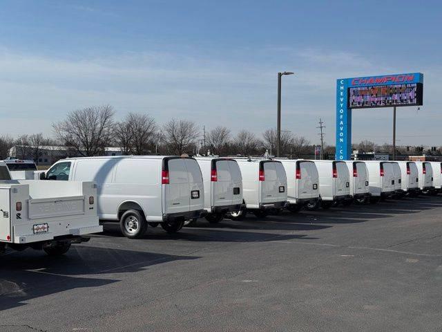 2025 Chevrolet Express Cargo Van RWD 2500 Regular Wheelbase WT