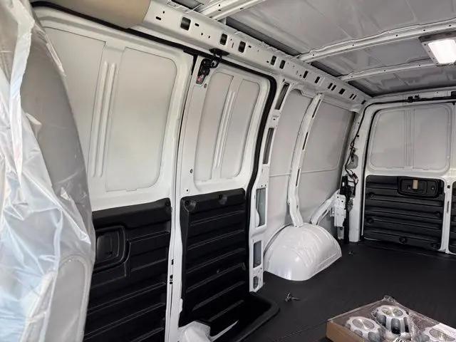 2025 Chevrolet Express Cargo Van RWD 2500 Regular Wheelbase WT