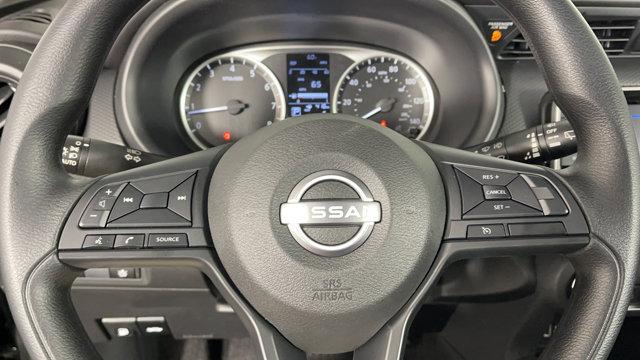2025 Nissan Kicks S