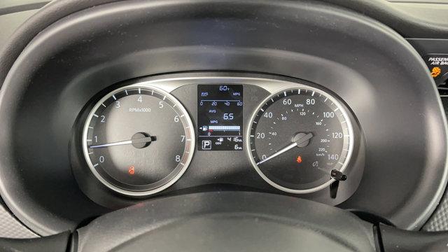 2025 Nissan Kicks S