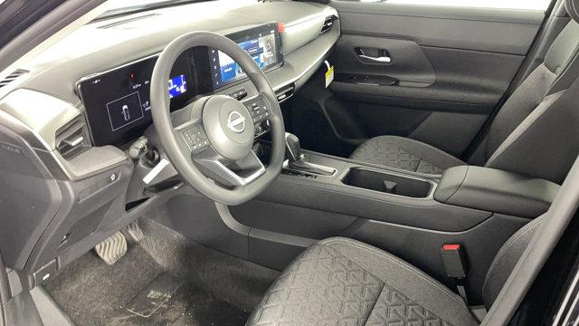 2025 Nissan Kicks SV FWD