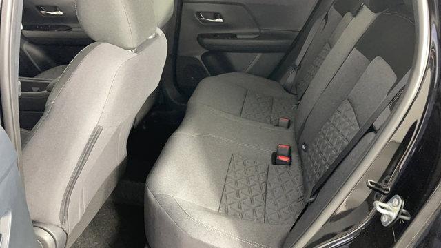 2025 Nissan Kicks SV FWD