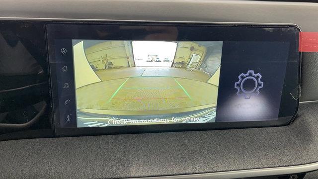 2025 Nissan Kicks SV FWD
