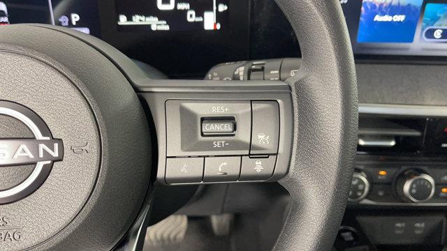 2025 Nissan Kicks SV FWD