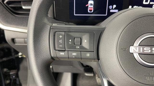2025 Nissan Kicks SV FWD