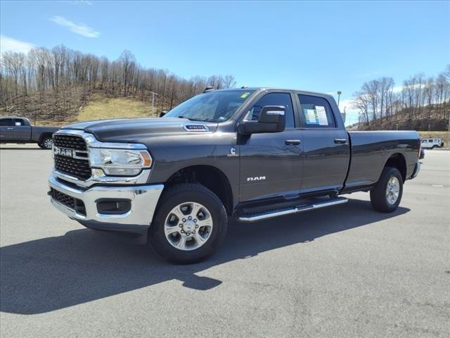 2024 RAM 3500 Big Horn Crew Cab 4x4 8 Box