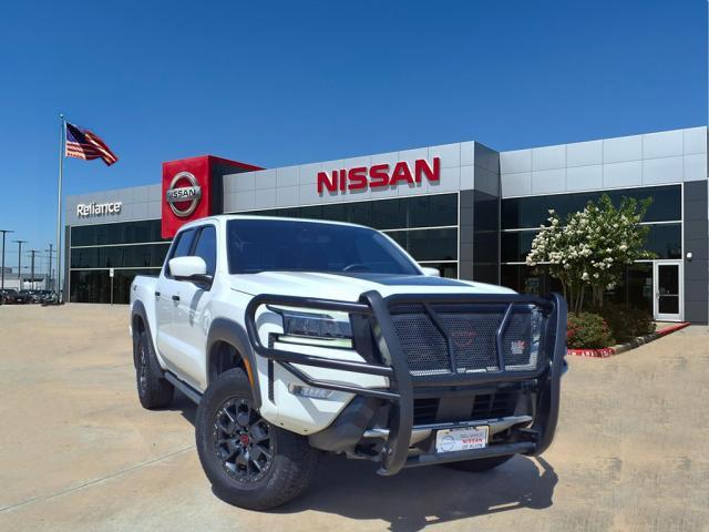 2023 Nissan Frontier Crew Cab PRO-4X 4x4