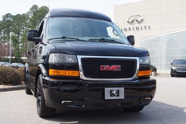 2022 GMC Savana Cargo RWD 2500 Regular Wheelbase Work Van