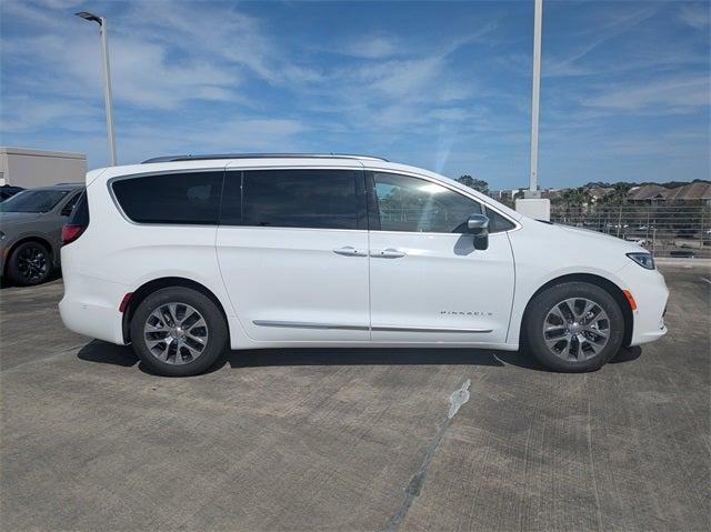 2025 Chrysler Pacifica Hybrid PACIFICA PLUG-IN HYBRID PINNACLE