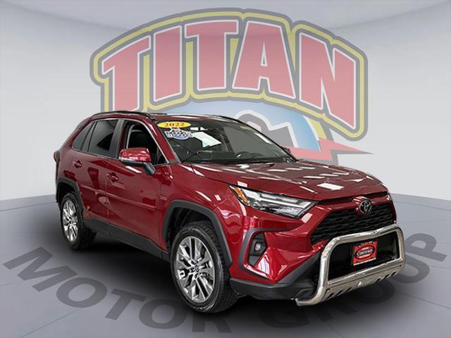 2022 Toyota RAV4 XLE Premium [18]