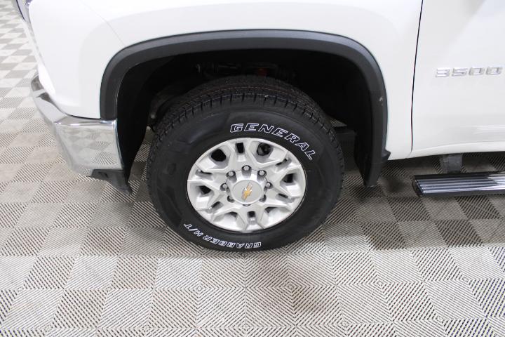 2021 Chevrolet Silverado 3500HD 4WD Crew Cab Long Bed LT