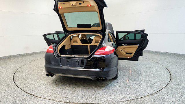 2013 Porsche Panamera Platinum Edition