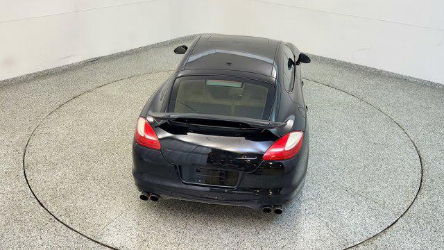 2013 Porsche Panamera Platinum Edition