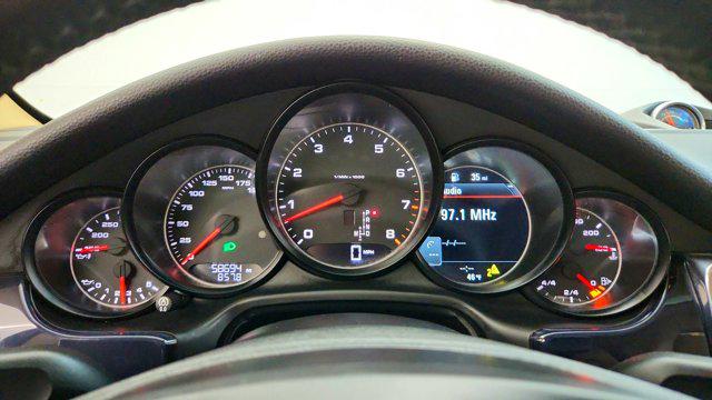 2013 Porsche Panamera Platinum Edition