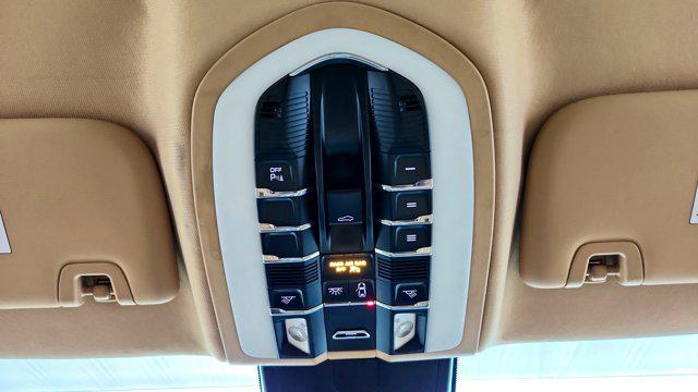2013 Porsche Panamera Platinum Edition