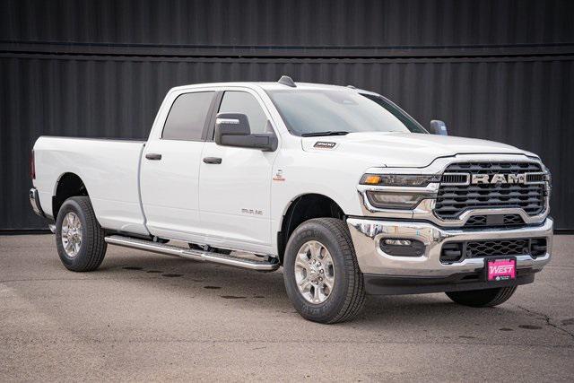 2025 RAM Ram 3500 RAM 3500 BIG HORN CREW CAB 4X4 8 BOX