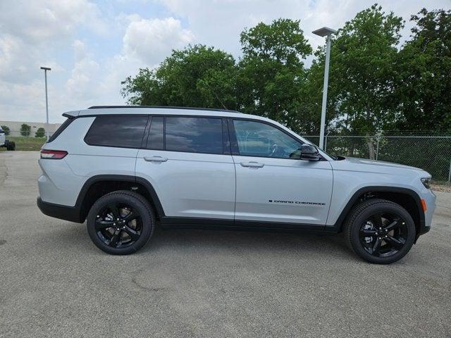2025 Jeep Grand Cherokee GRAND CHEROKEE L LIMITED 4X2
