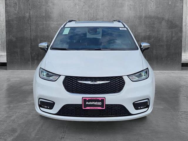 2025 Chrysler Pacifica Hybrid PACIFICA PLUG-IN HYBRID PINNACLE
