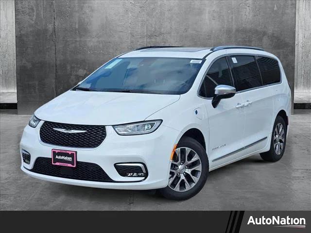 2025 Chrysler Pacifica Hybrid PACIFICA PLUG-IN HYBRID PINNACLE