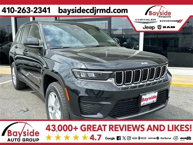 2025 Jeep Grand Cherokee GRAND CHEROKEE LAREDO X 4X4