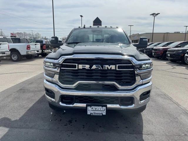 2025 RAM Ram 2500 RAM 2500 TRADESMAN CREW CAB 4X4 64 BOX