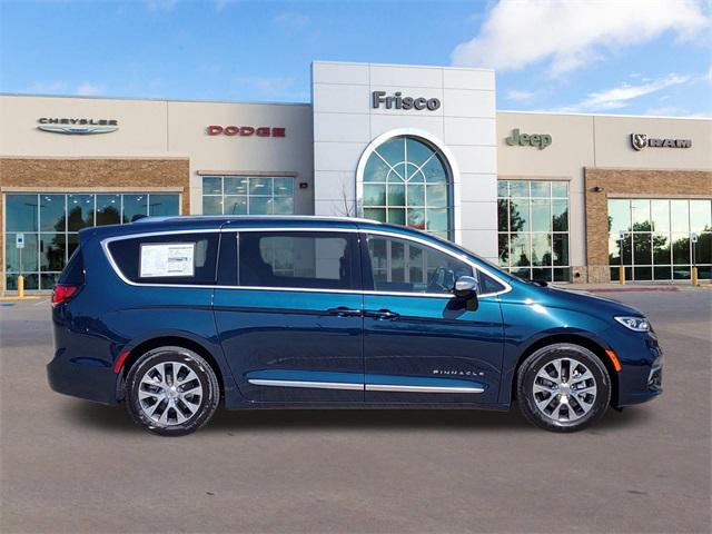 2025 Chrysler Pacifica Hybrid PACIFICA PLUG-IN HYBRID PINNACLE