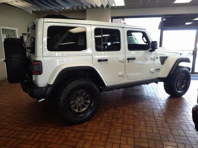 2025 Jeep Wrangler WRANGLER 4-DOOR RUBICON 392