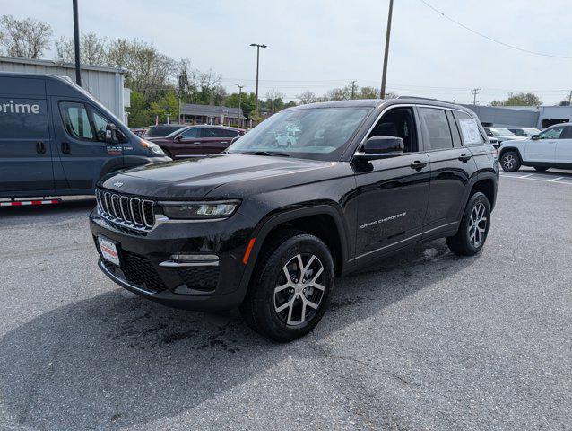 2025 Jeep Grand Cherokee GRAND CHEROKEE LIMITED 4X4