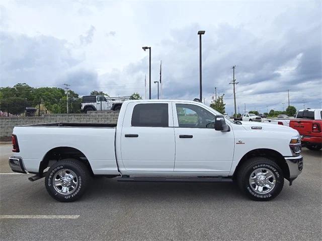 2025 RAM Ram 2500 RAM 2500 TRADESMAN CREW CAB 4X4 64 BOX