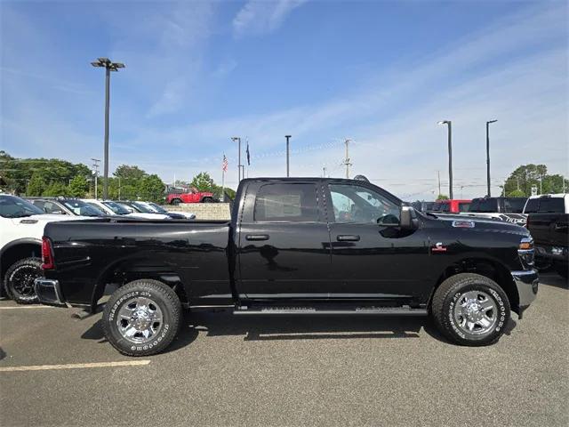 2025 RAM Ram 2500 RAM 2500 TRADESMAN CREW CAB 4X4 64 BOX