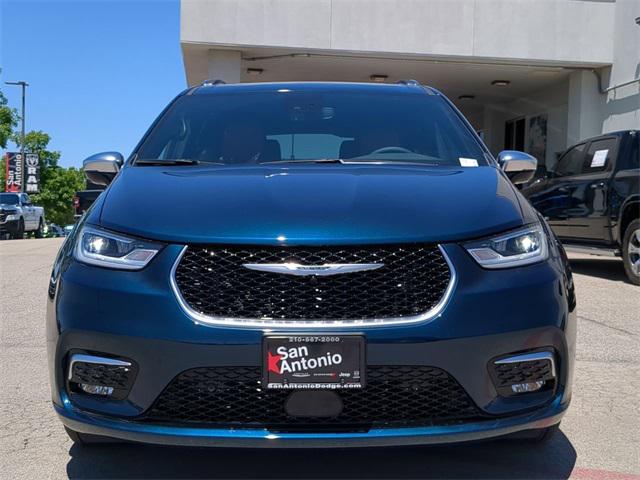 2025 Chrysler Pacifica Hybrid PACIFICA PLUG-IN HYBRID PINNACLE