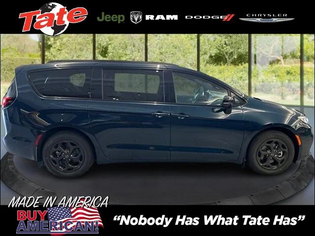 2025 Chrysler Pacifica Hybrid PACIFICA PLUG-IN HYBRID S APPEARANCE