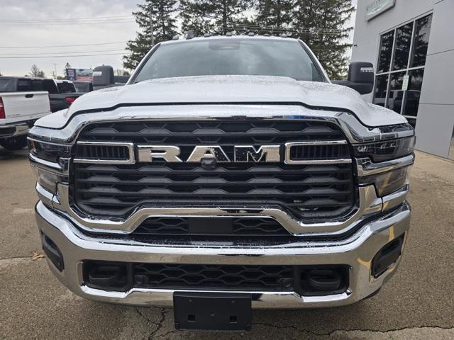 2025 RAM Ram 3500 RAM 3500 BIG HORN CREW CAB 4X4 8 BOX