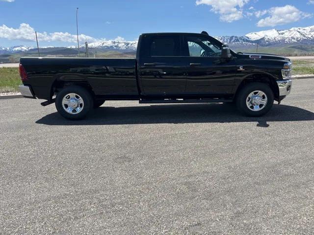 2025 RAM Ram 3500 RAM 3500 TRADESMAN CREW CAB 4X4 8 BOX 2025 RAM Ram 3500 RAM 3500 TRADESMAN CREW CAB 4X4 8 BOX