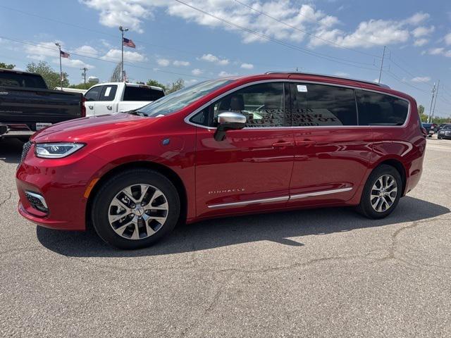 2025 Chrysler Pacifica Hybrid PACIFICA PLUG-IN HYBRID PINNACLE