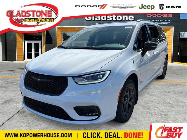 2025 Chrysler Pacifica Hybrid PACIFICA PLUG-IN HYBRID S APPEARANCE