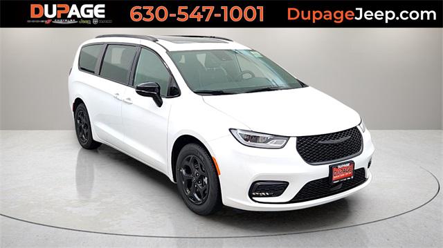 2025 Chrysler Pacifica Hybrid PACIFICA PLUG-IN HYBRID S APPEARANCE