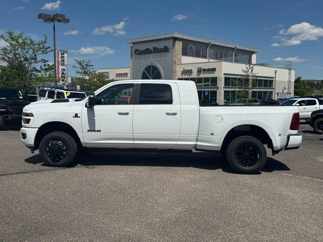 2025 RAM Ram 3500 RAM 3500 LARAMIE MEGA CAB 4X4 64 BOX