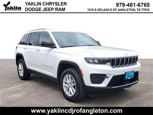 2025 Jeep Grand Cherokee GRAND CHEROKEE LAREDO X 4X2