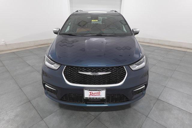 2025 Chrysler Pacifica Hybrid PACIFICA PLUG-IN HYBRID PINNACLE