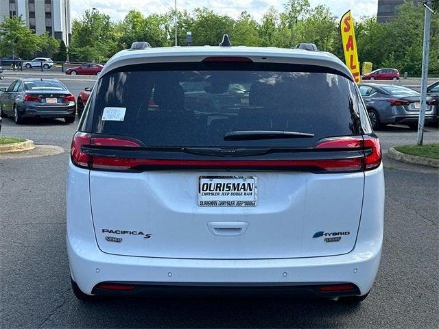 2025 Chrysler Pacifica Hybrid PACIFICA PLUG-IN HYBRID S APPEARANCE