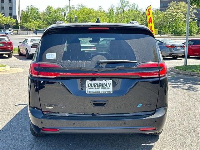 2025 Chrysler Pacifica Hybrid PACIFICA PLUG-IN HYBRID S APPEARANCE