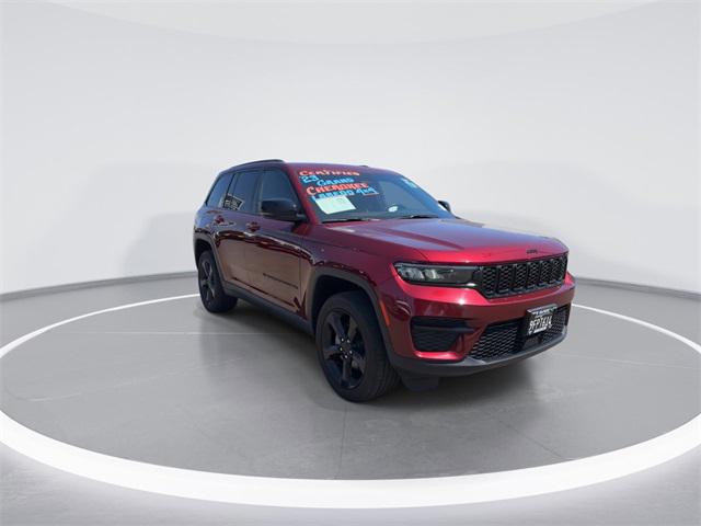 2023 Jeep Grand Cherokee Altitude 4x4