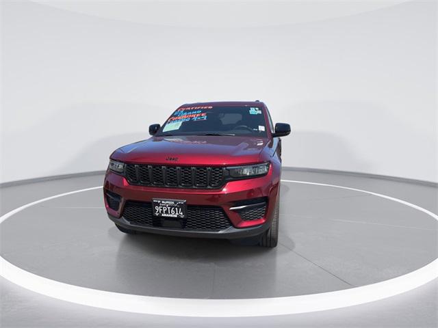 2023 Jeep Grand Cherokee Altitude 4x4