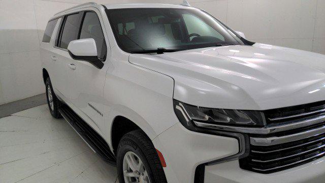 2023 Chevrolet Suburban 2WD LT
